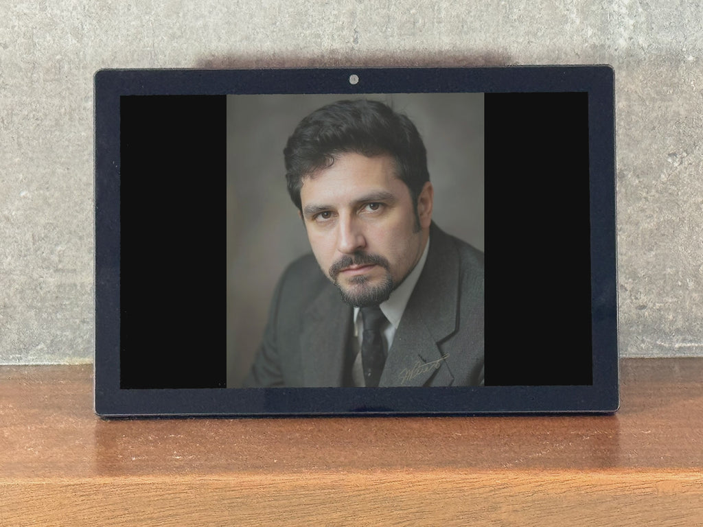 PhotoDeo Frame — Digital Photo Frame That Brings Photos to Life
